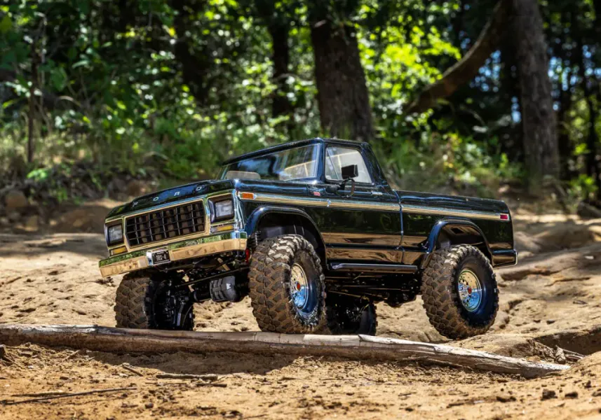 Traxxas 92144-4-BLK TRX-4 Crawler Ford F150 &acute;79 RTR Black