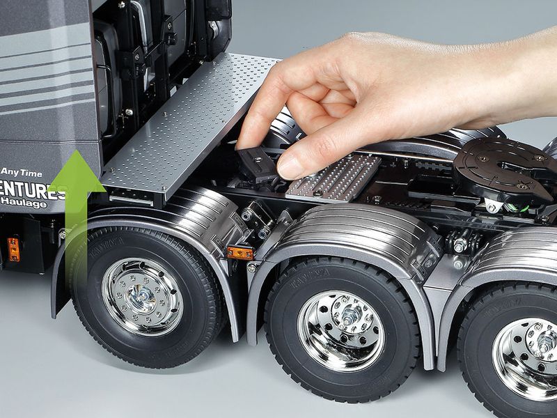 Tamiya 56376 SCANIA 8X4/4 PAINTED GUN METAL