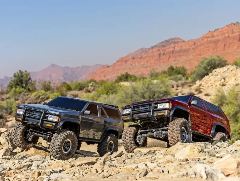 Traxxas 1100564 TRX-4 Nissan Pathfinder Red RTR