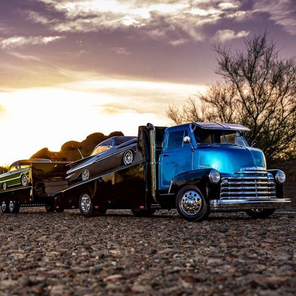 RedCat Custom Hauler Chevrolet 1953 - Blue